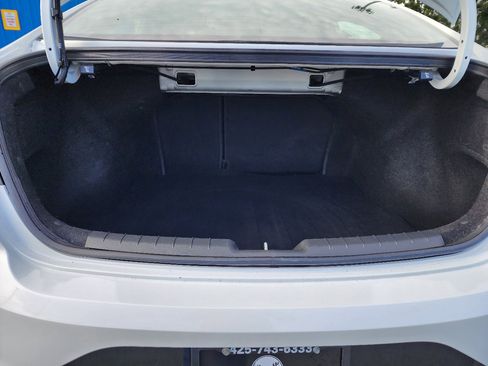 Used 2019 Hyundai Elantra SE w/ Cargo Package image 20