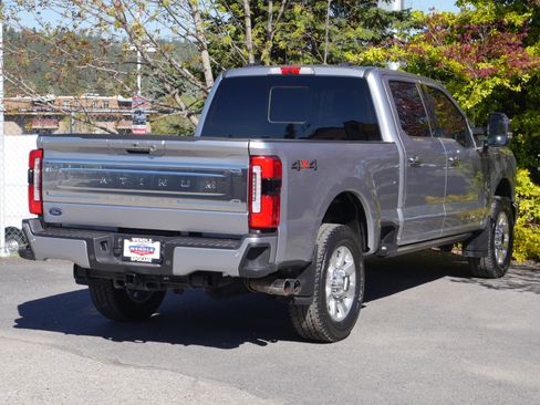 Certified 2023 Ford F350 Platinum AWD/4WD image 32