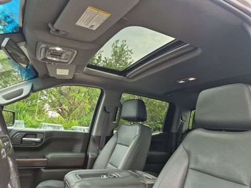 Used 2021 Chevrolet Silverado 1500 LT Trail Boss AWD/4WD image 19