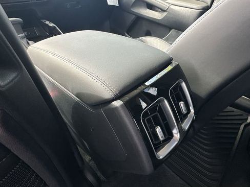 New 2025 Kia Sorento SX image 24