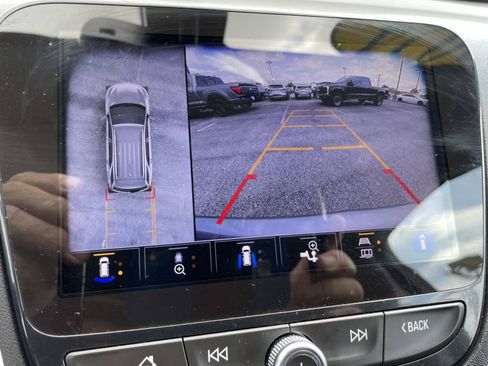 Used 2024 Chevrolet Equinox Premier FWD image 22