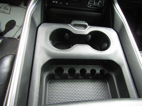 Used 2019 RAM 1500 Laramie image 23