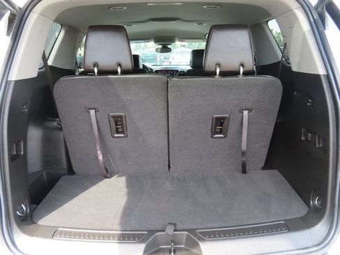 Used 2023 GMC Acadia AT4 w/ Technology Package AWD/4WD image 31