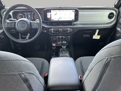 New 2025 Jeep Gladiator Willys image 12