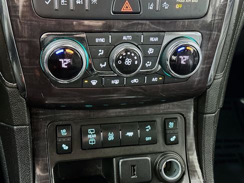 Used 2017 Buick Enclave Premium w/ Experience Buick Package image 16