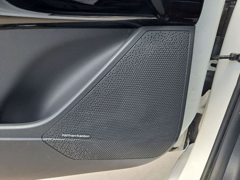 Certified 2023 Kia Niro Wave w/ Wave Preserve Package FWD image 29