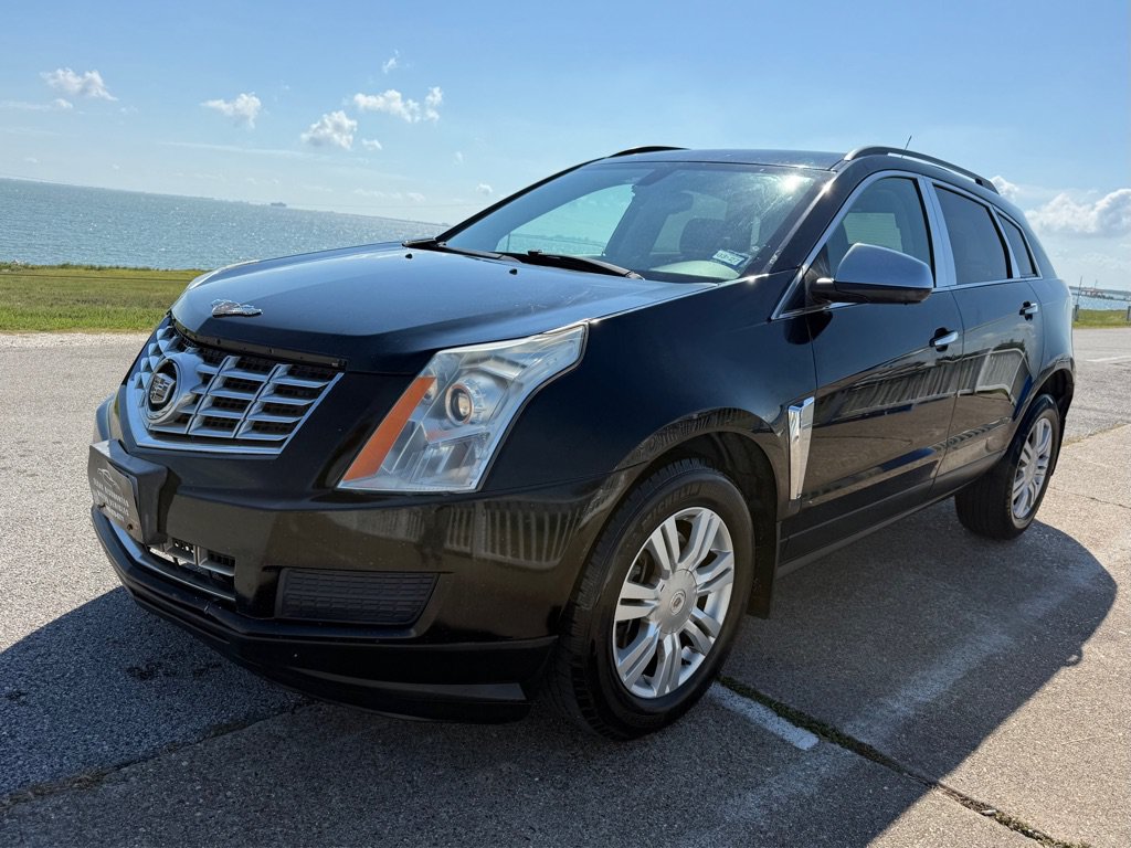 Used 2015 Cadillac SRX FWD image 1