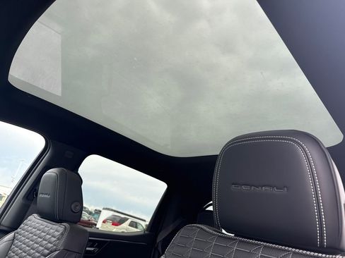 New 2025 GMC Sierra EV Denali image 29