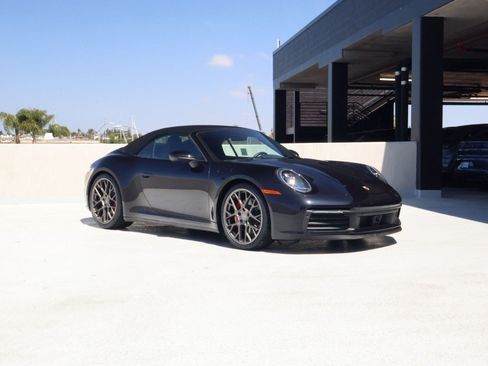 Certified 2020 Porsche 911 Carrera S RWD image 8