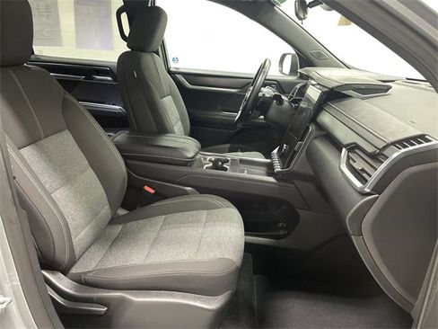 Certified 2025 GMC Acadia Elevation image 21