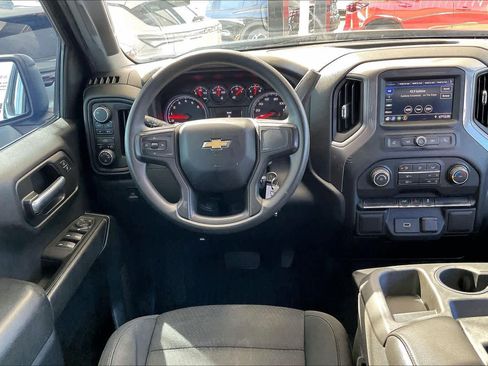 Used 2020 Chevrolet Silverado 1500 Custom w/ Custom Value Package image 7