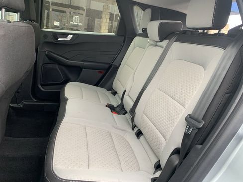 Used 2023 Ford Escape Active w/ Tech Pack #2 AWD/4WD image 13