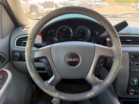 Used 2008 GMC Sierra 2500 SLT AWD/4WD image 12