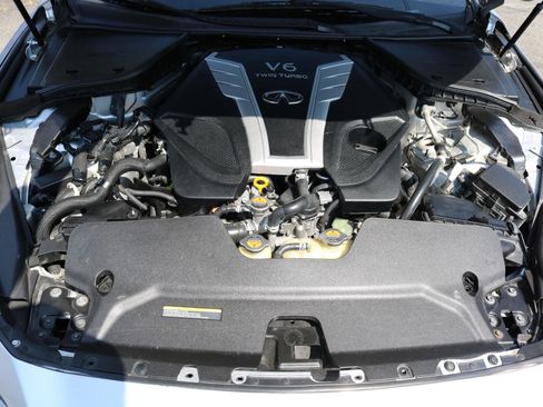 Used 2017 INFINITI Q50 3.0t Premium w/ Driver Assistance Package RWD image 50