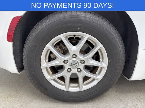 Used 2023 Chrysler Pacifica Touring-L FWD image 41