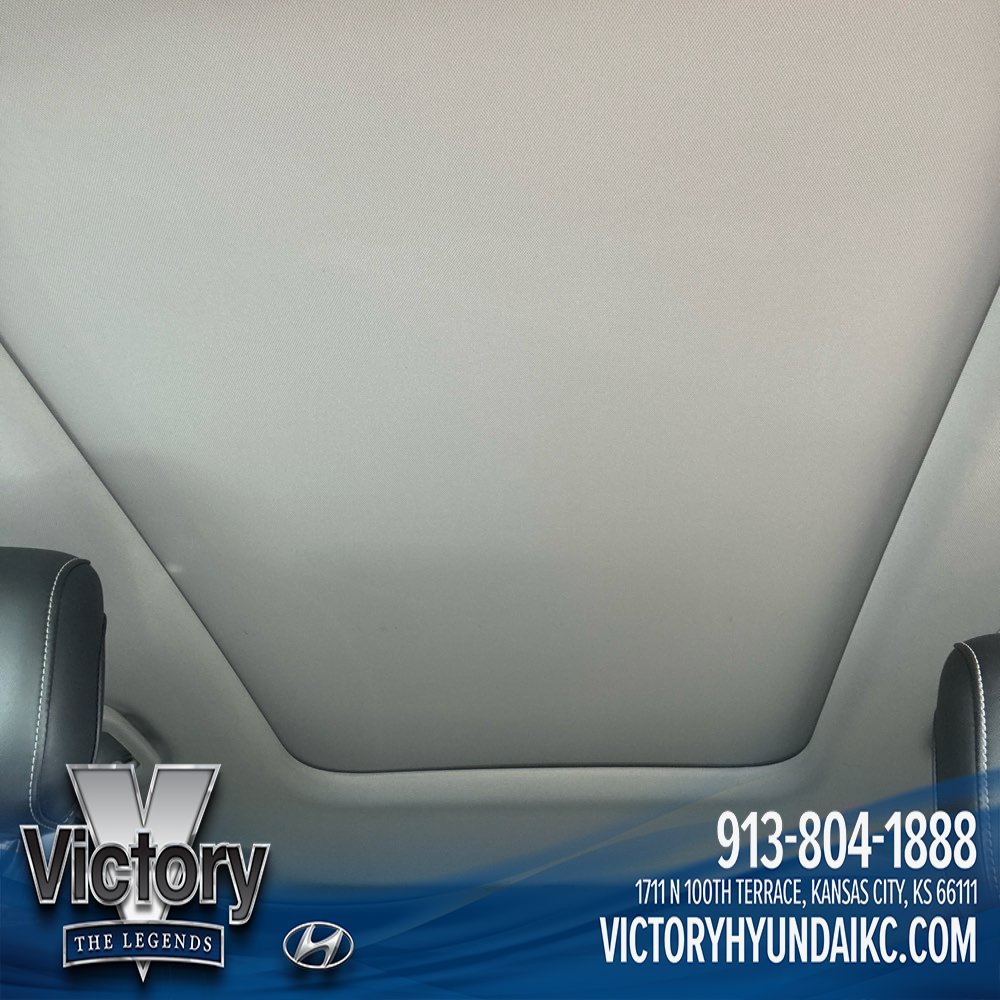 Used 2023 Jeep Grand Cherokee Limited AWD/4WD image 6