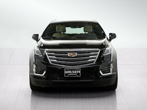 Used 2019 Cadillac XT5 AWD image 8