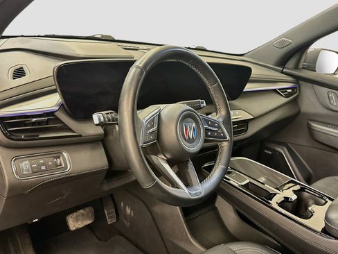 Used 2025 Buick Enclave Preferred AWD/4WD image 18