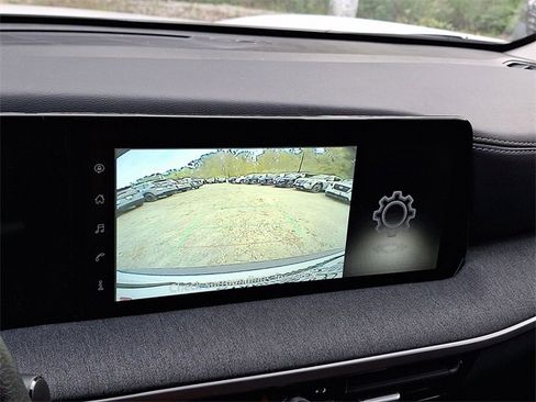 Used 2025 Nissan Kicks SV image 15