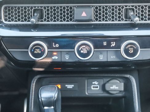 Used 2024 Honda Civic Sport image 14