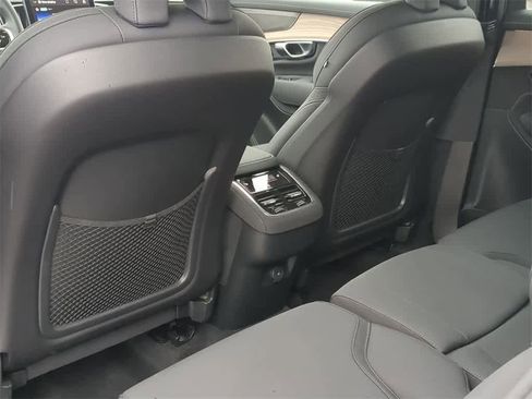 Used 2026 Volvo XC90 B6 Plus w/ Protection Package Premier image 17