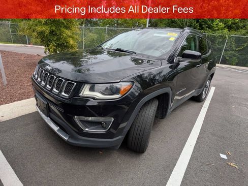 Used 2018 Jeep Compass Limited w/ Navigation Group AWD/4WD image 3