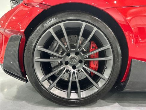 Used 2017 McLaren 570S Coupe RWD image 25