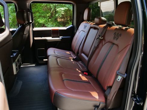 Used 2021 Ford F350 King Ranch w/ King Ranch Ultimate Package AWD/4WD image 24
