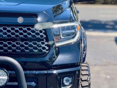 Used 2020 Toyota Tundra Platinum image 31