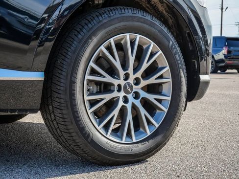Used 2024 Genesis GV80 2.5T AWD/4WD image 9