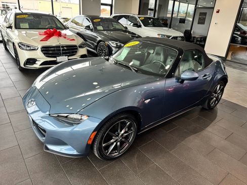 Used 2016 MAZDA MX-5 Miata Grand Touring image 24