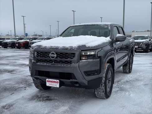 New 2026 Nissan Frontier SV image 2