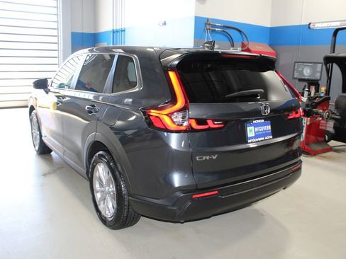 Used 2024 Honda CR-V EX image 39