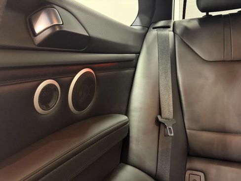 Used 2013 BMW M3 Coupe RWD image 32