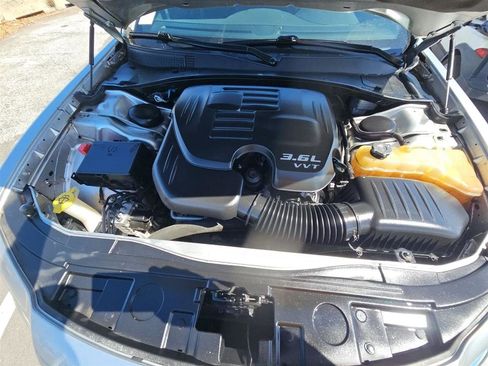 Used 2012 Chrysler 300 image 14