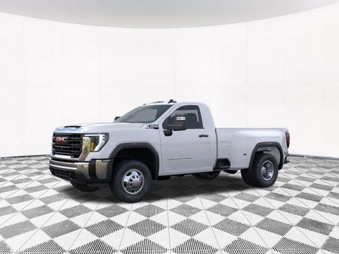 New 2026 GMC Sierra 3500 Pro AWD/4WD image 5