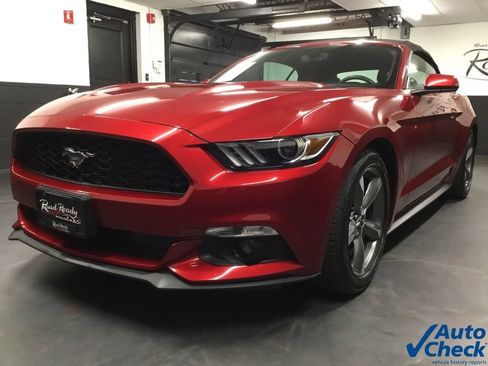 Used 2016 Ford Mustang Convertible w/ Equipment Group 051A image 16
