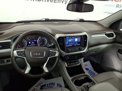Used 2021 GMC Acadia SLT w/ Preferred Package AWD/4WD image 10