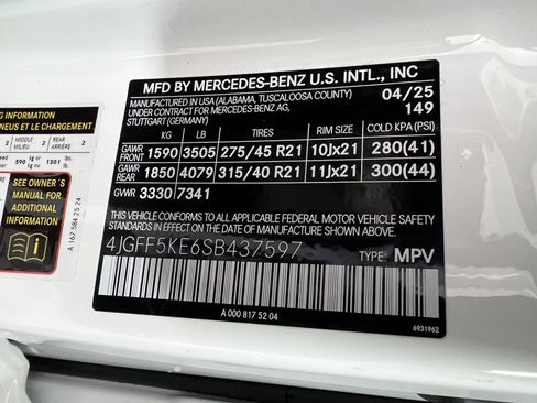 New 2025 Mercedes-Benz GLS 450 4MATIC image 35