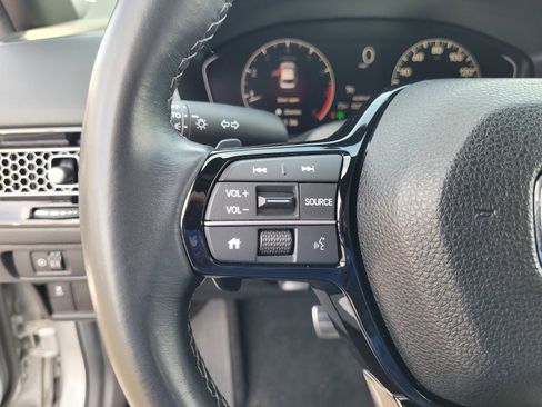 Used 2025 Honda Civic Sport image 22