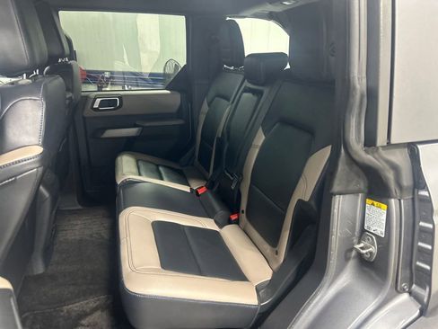 Certified 2023 Ford Bronco Wildtrak image 12