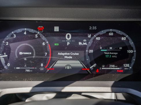 Certified 2025 Toyota 4Runner TRD Sport image 24