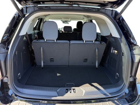 New 2026 Ford Explorer Active AWD/4WD image 17