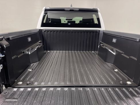 New 2026 Toyota Tacoma SR5 AWD/4WD image 10