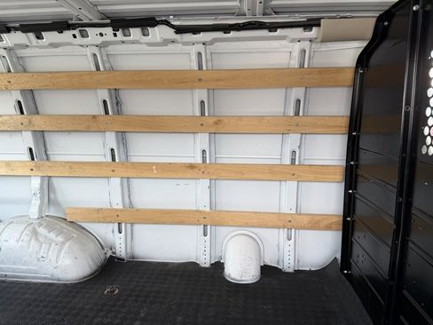 Used 2020 GMC Savana 2500 w/ Driver Convenience Package image 13