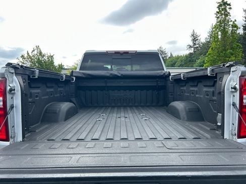 Used 2022 Chevrolet Silverado 3500 High Country AWD/4WD image 25