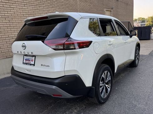 Used 2023 Nissan Rogue SV AWD/4WD image 17