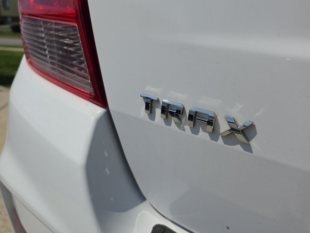 Used 2020 Chevrolet Trax LS w/ Tint and Cruise Package FWD image 15