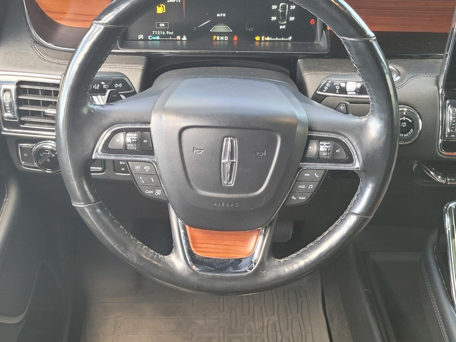 Certified 2019 Lincoln Navigator Reserve AWD/4WD image 12