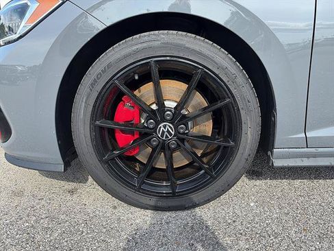 Used 2024 Volkswagen Jetta GLI 40th Anniversary Edition FWD image 9